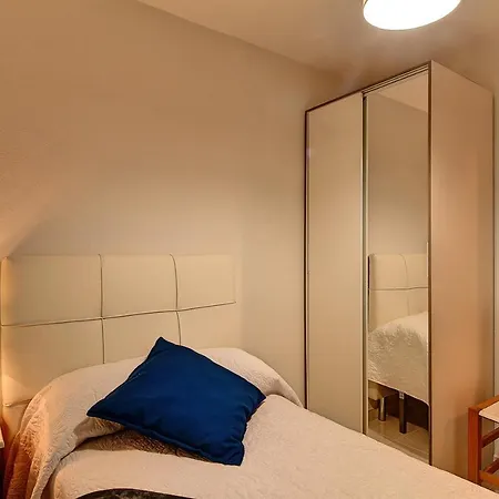 Apartamento Anabel アパート *